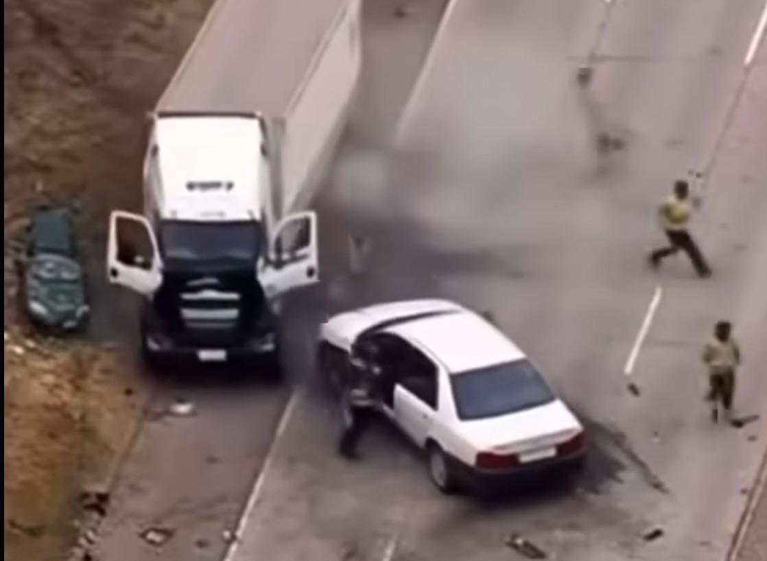 Video Of What Firefighter Was Caught Doing To Little Girl At Car Crash Goes Viral Online…..Check Comments!